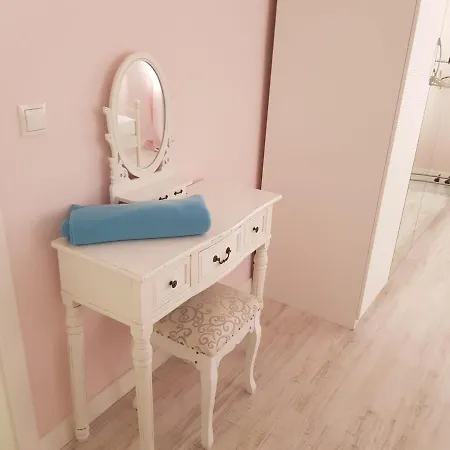 Apartment Koln Bonn Nahe Phantasialand *